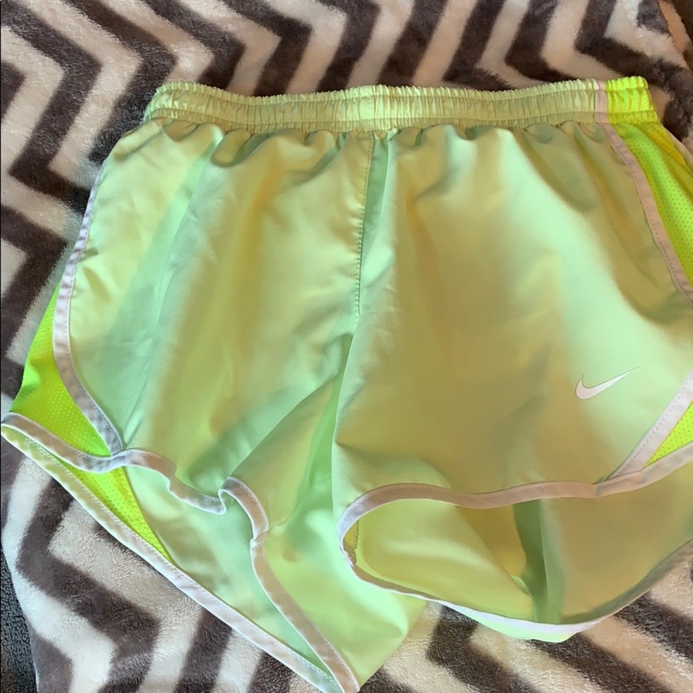 kids nike shorts